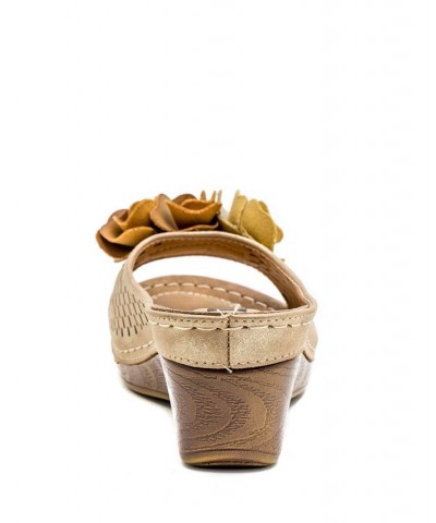 Juliet Wedge Sandal Gold $38.25 Shoes