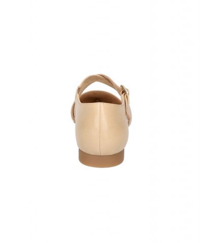 Women's Maddie Flats Nude $48.00 Shoes