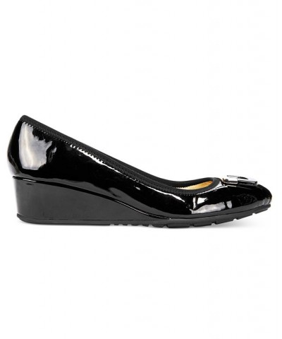 Women's Tad Wedge Pumps Black Patent $46.28 Shoes